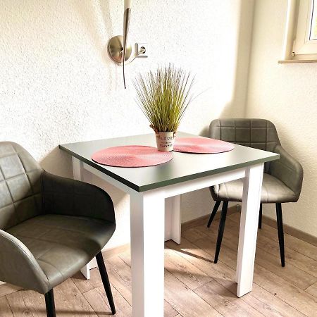 Zuhause Im Ruhrgebiet 2 Mit Balkon Appartement Oberhausen  Buitenkant foto