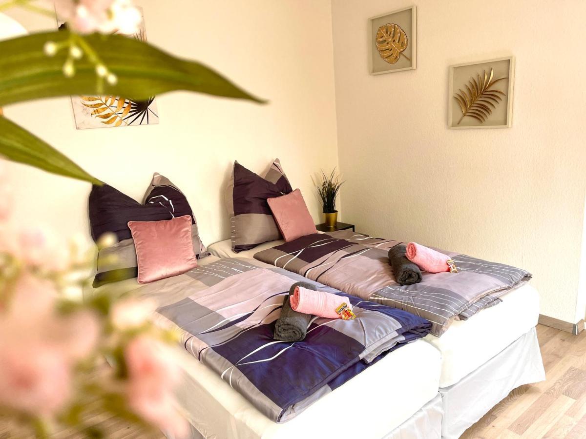 Zuhause Im Ruhrgebiet 2 Mit Balkon Appartement Oberhausen  Buitenkant foto